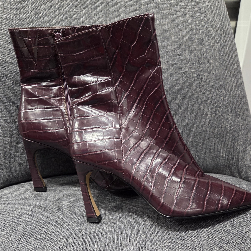 Faux Leather Comma Heel Booties
